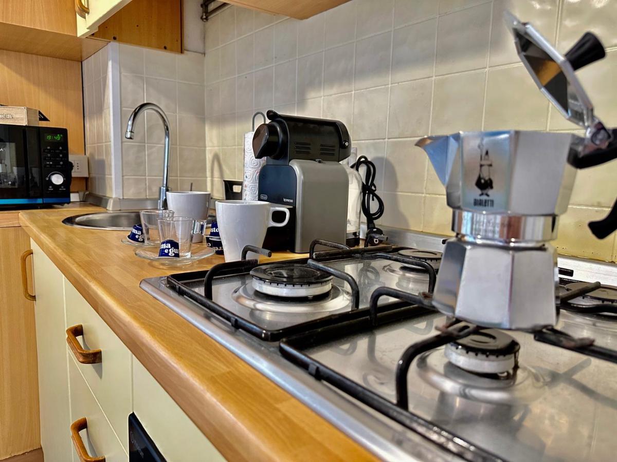 Apartamento Near Airport - Loft Universita 4 Posti Letto